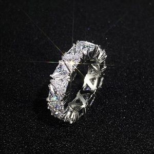 Stunning Silver Women's Ring